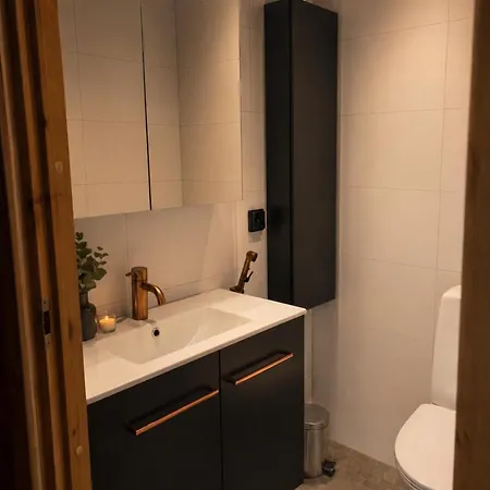 Naalinpesae Incl Wifi, Outdoor Jacuzzi For Extra Fee וילה *